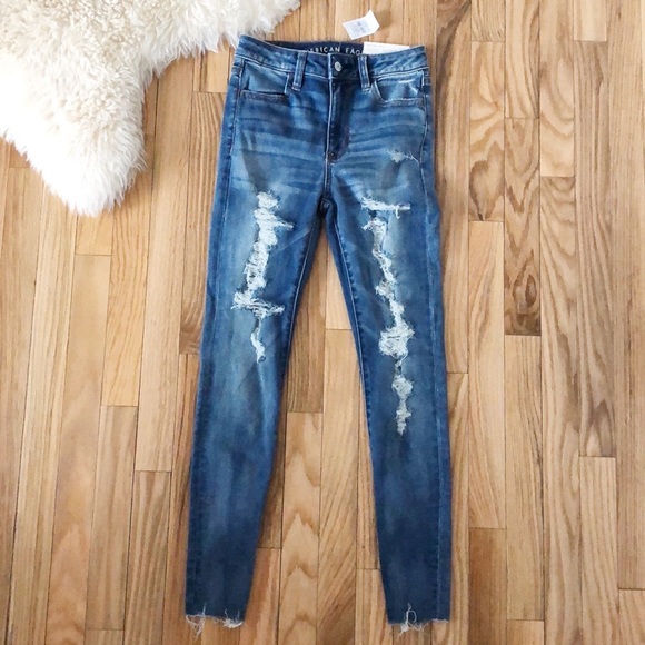 American Eagle Outfitters Denim - NWT AE Super High Rise Jegging Distressed Jeans